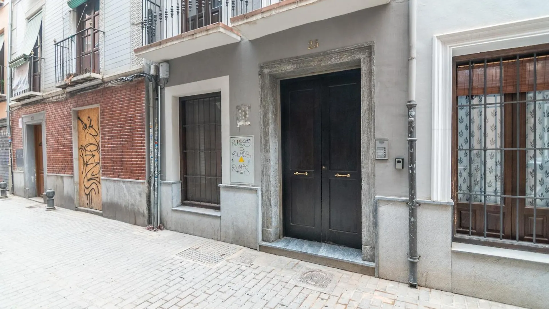 Tuguest Concepcion Apartment Granada Spain