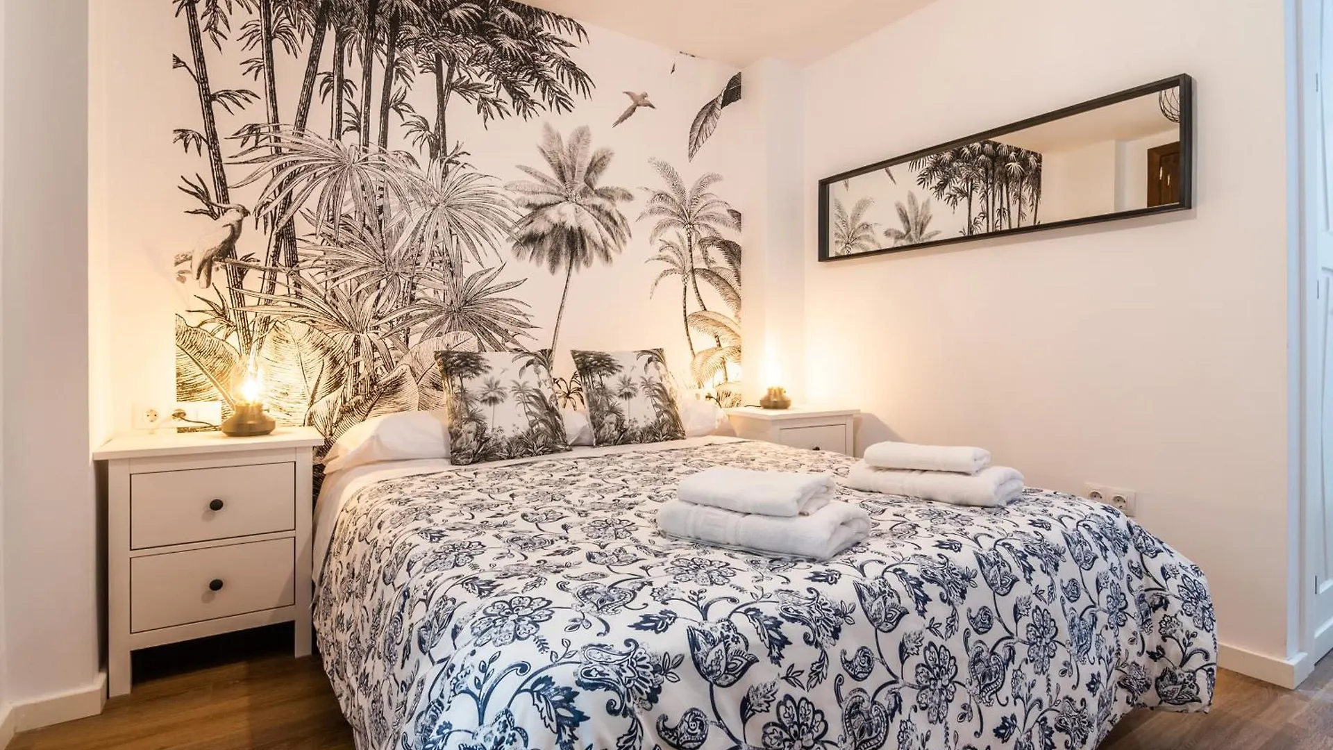 Tuguest Concepcion Apartment 그라나다 0*,