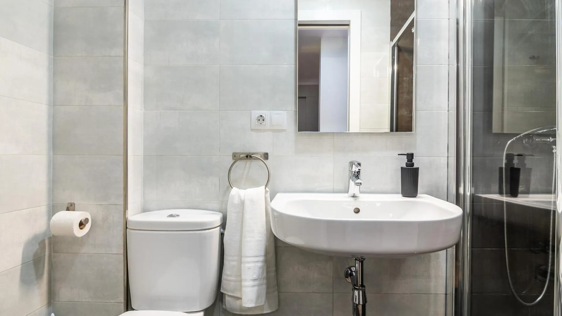 Tuguest Concepcion Apartment 그라나다