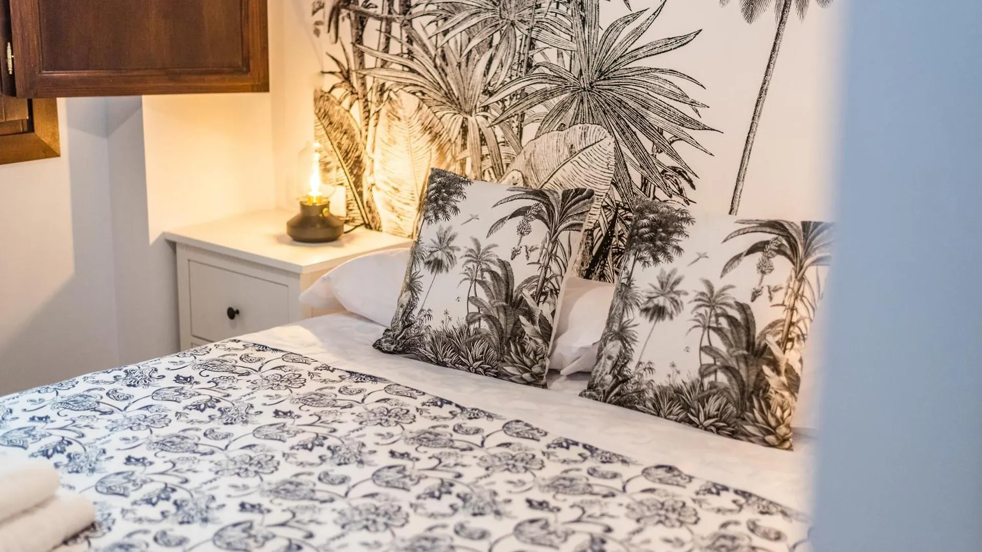 Tuguest Concepcion Apartment Granada Spain